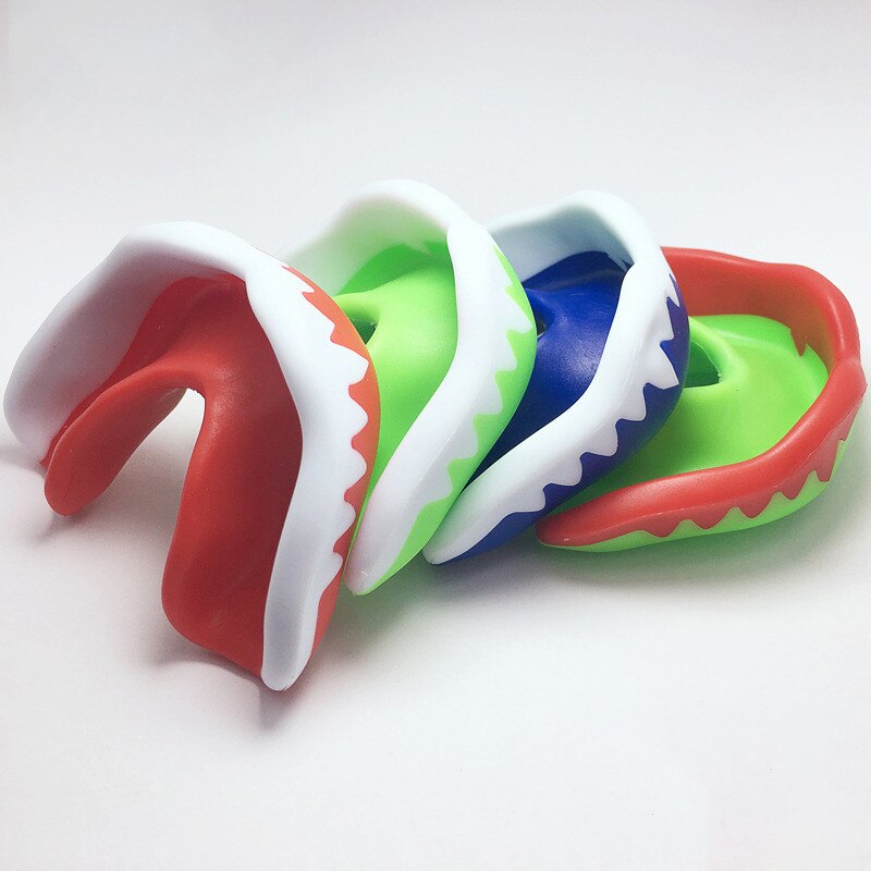 Sports Teeth Protector Boxing Gum Shield Boxing Mouth Guard Tooth Brace Protection Reusable Mouth Guard Safety Basketball Rugby